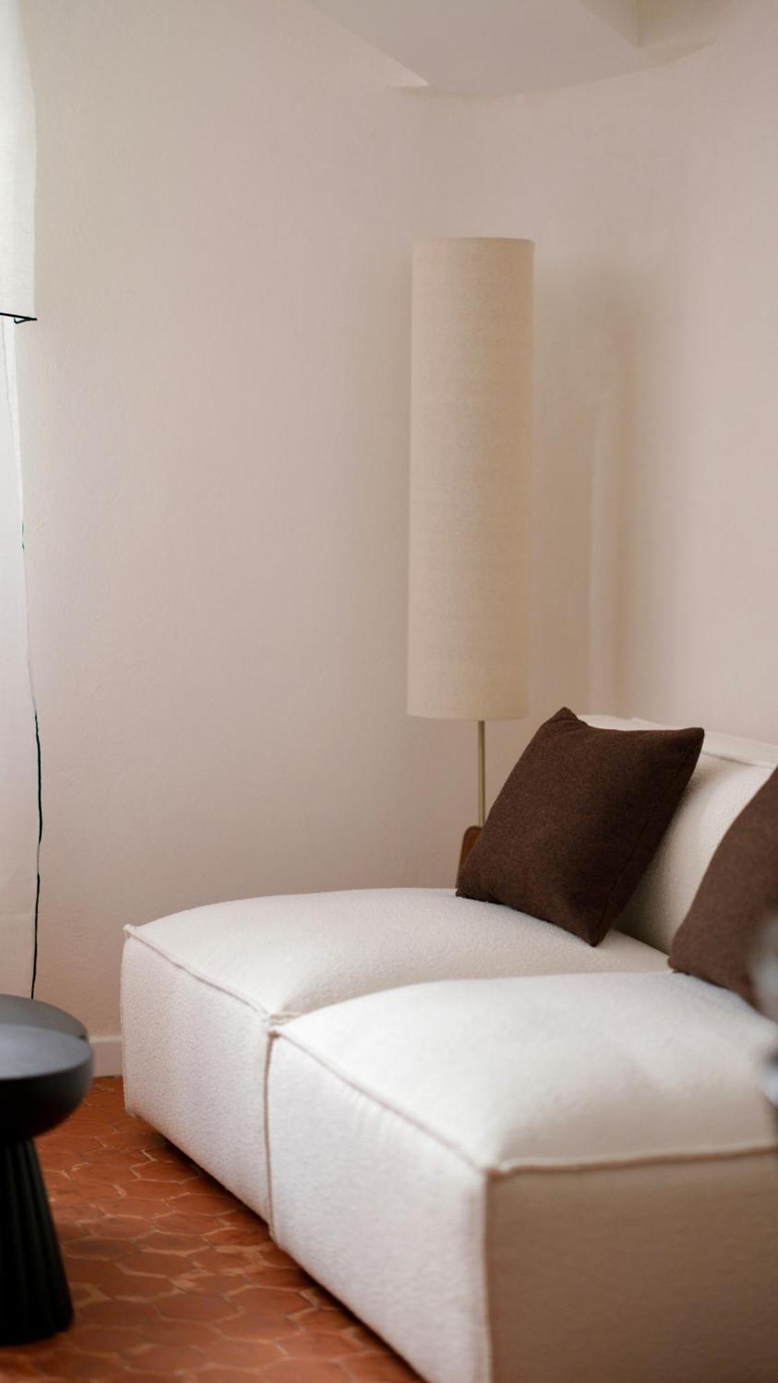 Exceptional Facing Palais 3 Cannes